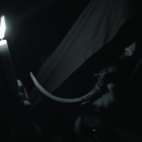 Luminous Veil : The Blood Scepter